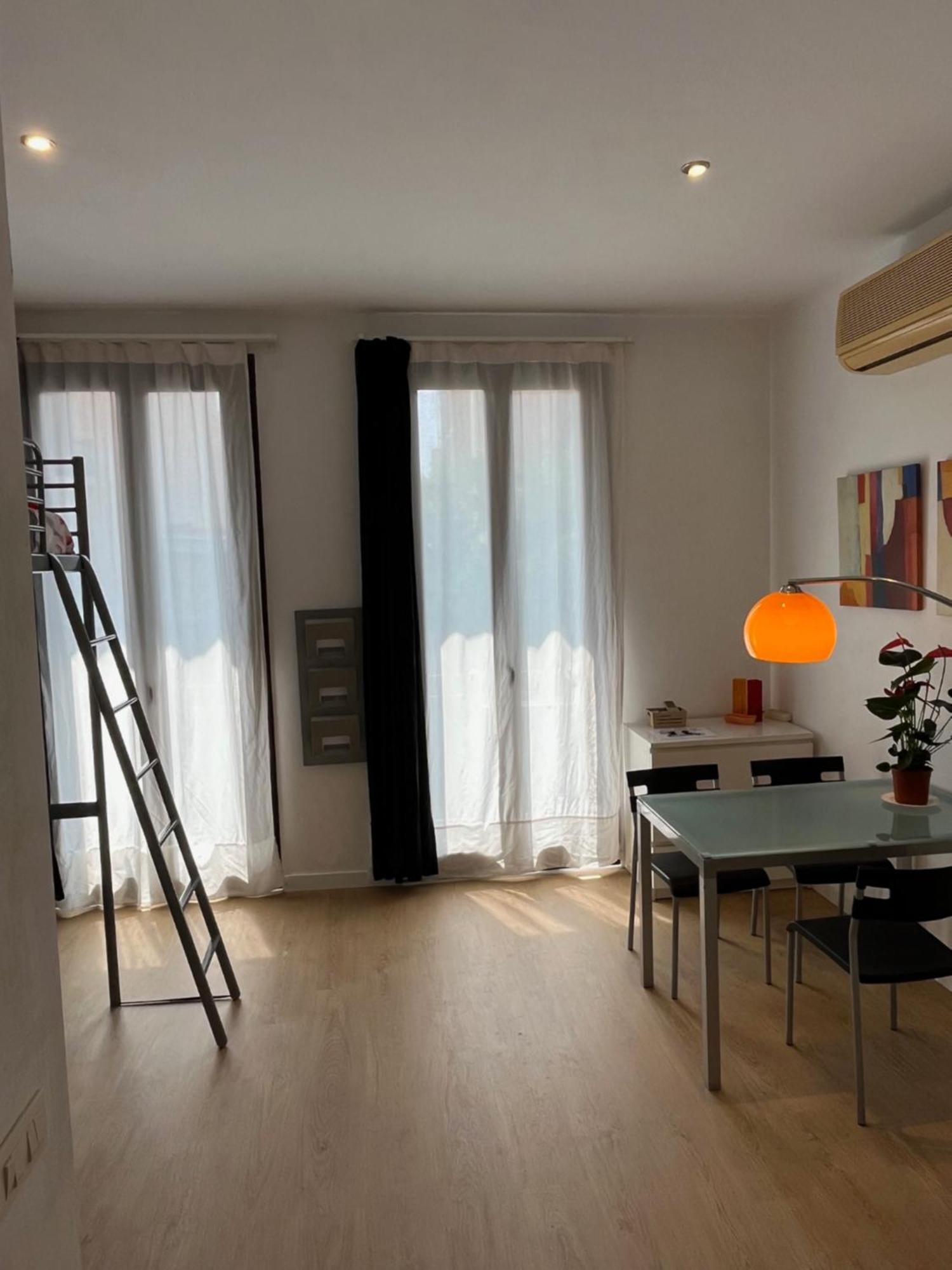 Studio By Sants Market Barcelona Exteriér fotografie